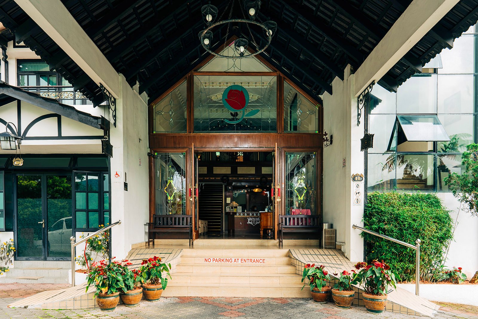 Optimized by JPEGmini 3.14.12.71901706 0x8f418dbd